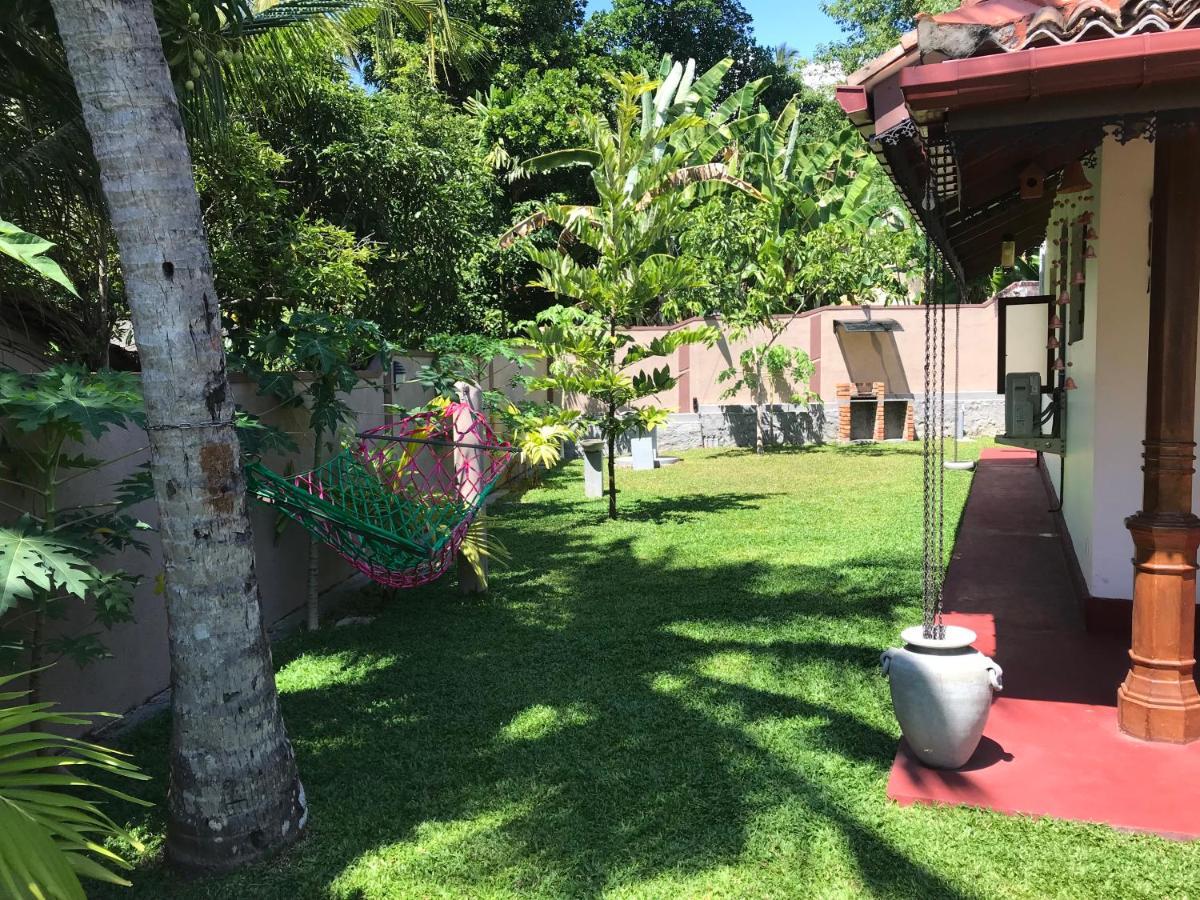 Villa Bubble Sea Unawatuna Exteriör bild